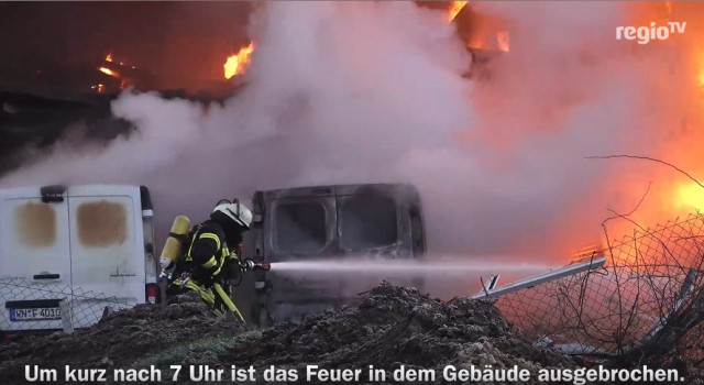 Großbrand in Schorndorf - Fünf Menschen verletzt
